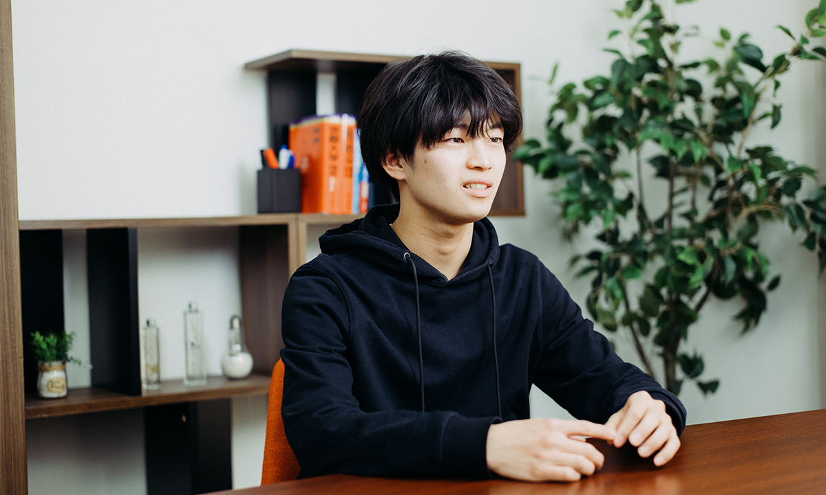 岩月 涼誠